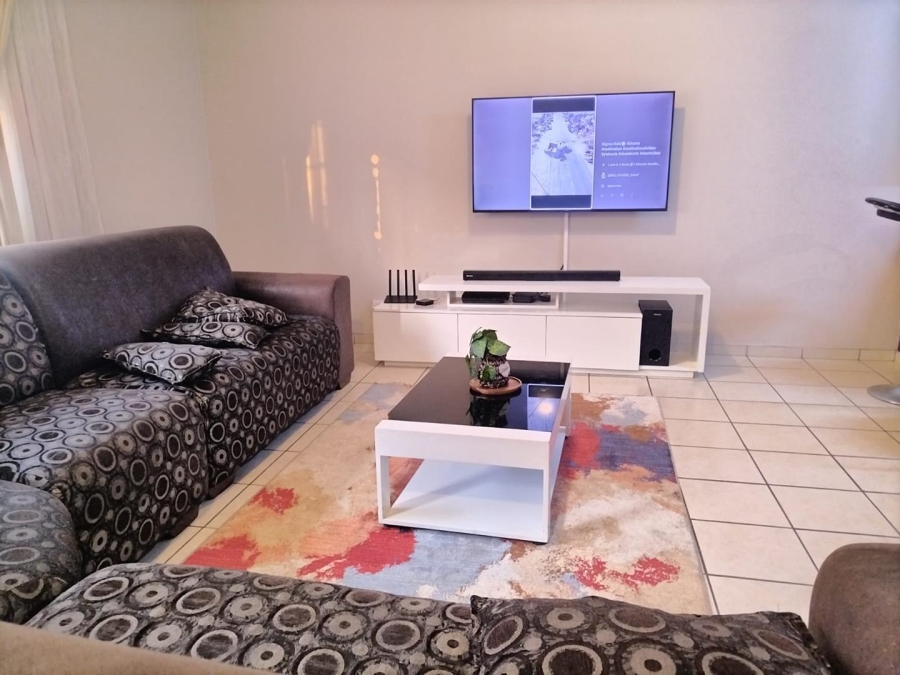 4 Bedroom Property for Sale in Theresa Park Gauteng