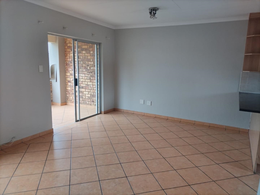 2 Bedroom Property for Sale in Theresa Park Gauteng