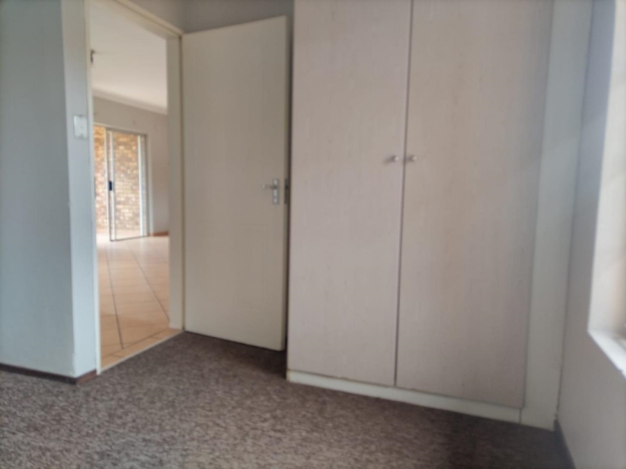 2 Bedroom Property for Sale in Theresa Park Gauteng
