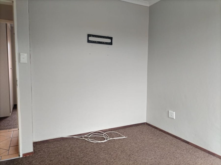 2 Bedroom Property for Sale in Theresa Park Gauteng