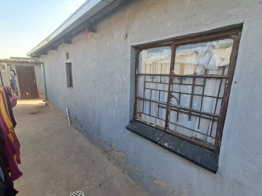 2 Bedroom Property for Sale in Tembisa Gauteng