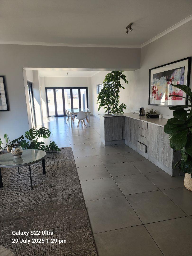 To Let 1 Bedroom Property for Rent in Morningside Gauteng
