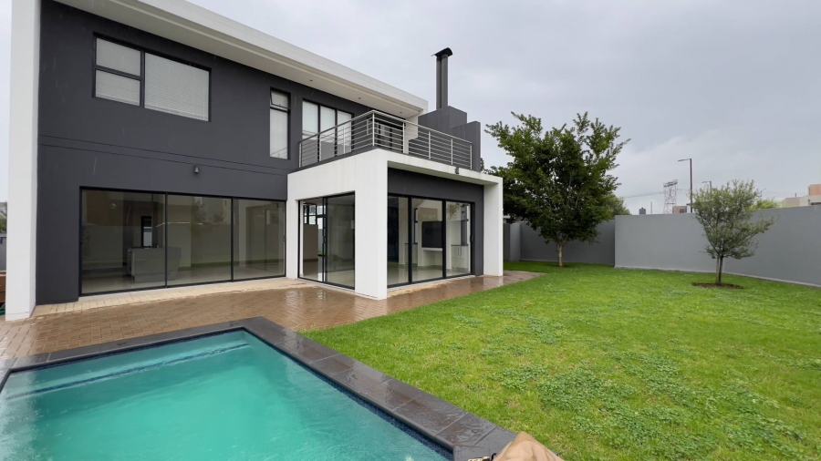 3 Bedroom Property for Sale in Midstream Meadows Gauteng