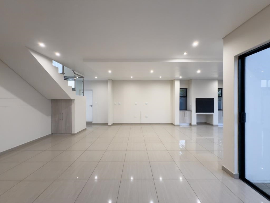 3 Bedroom Property for Sale in Midstream Meadows Gauteng