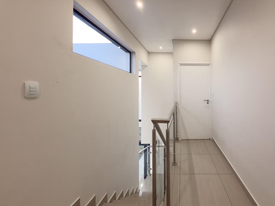 3 Bedroom Property for Sale in Midstream Meadows Gauteng