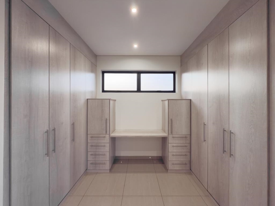 3 Bedroom Property for Sale in Midstream Meadows Gauteng