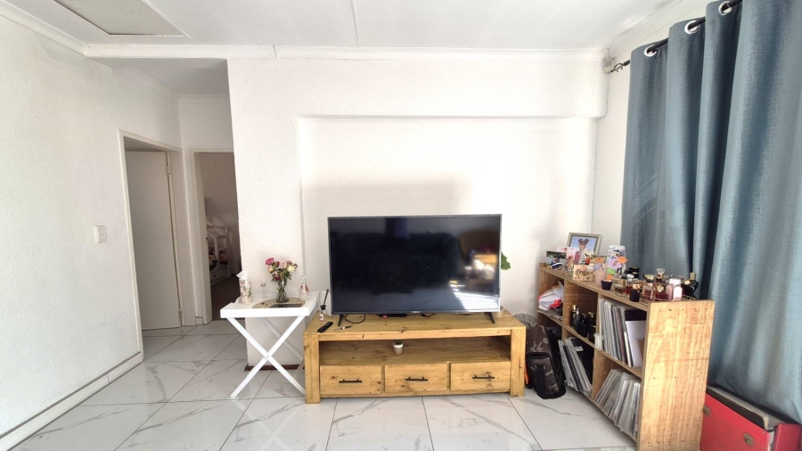 2 Bedroom Property for Sale in Roodepoort Gauteng