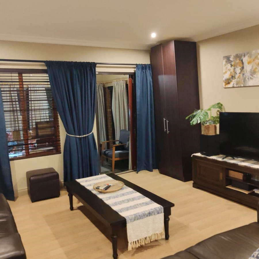 3 Bedroom Property for Sale in Carlswald Meadows Gauteng