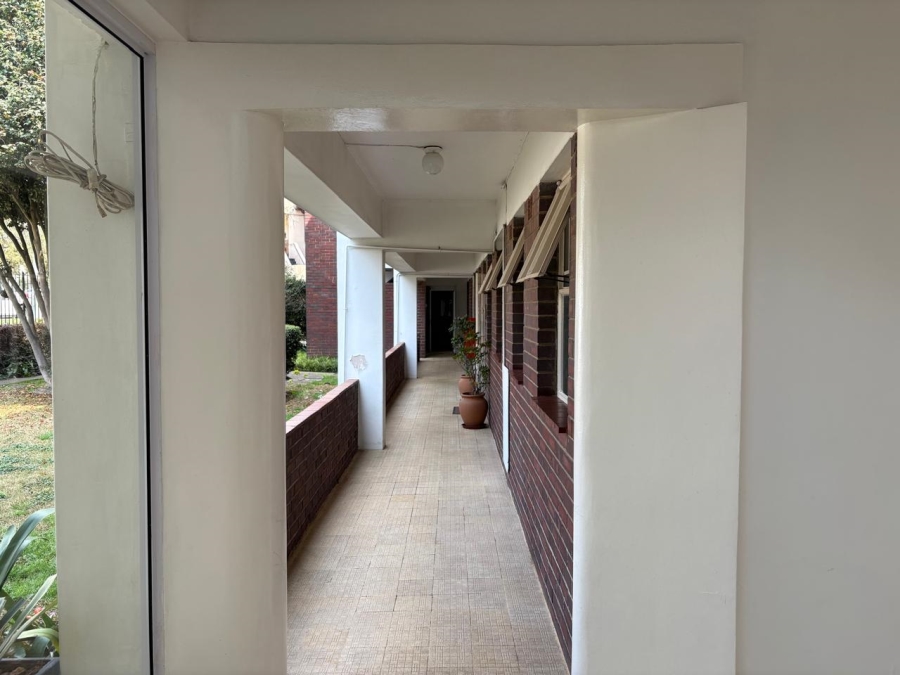 2 Bedroom Property for Sale in Waverley Gauteng