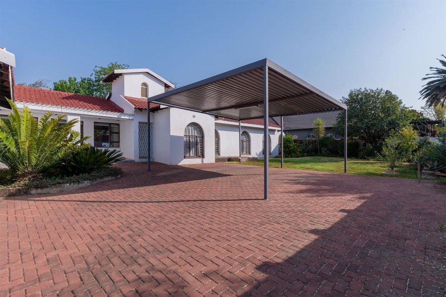 4 Bedroom Property for Sale in Morehill Gauteng
