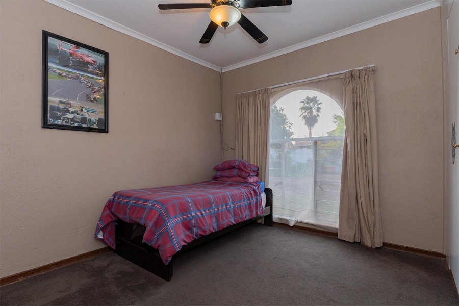 4 Bedroom Property for Sale in Morehill Gauteng