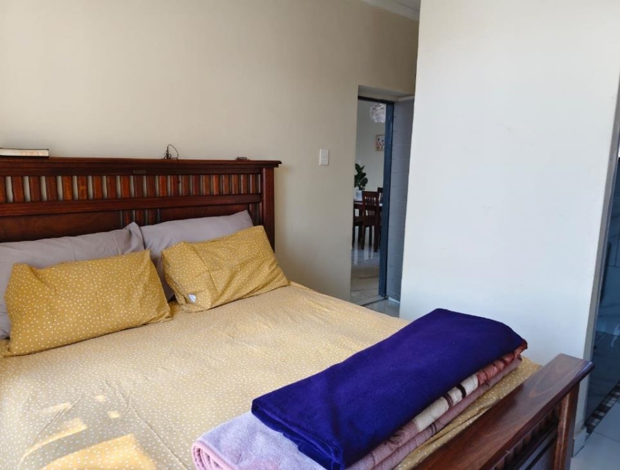 To Let 3 Bedroom Property for Rent in Croydon Gauteng