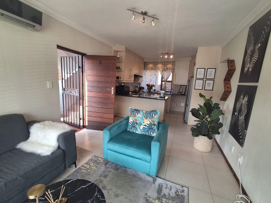 1 Bedroom Property for Sale in Bassonia Gauteng