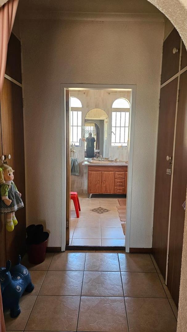 3 Bedroom Property for Sale in Regents Park Gauteng