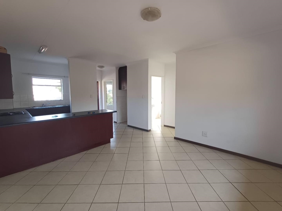 To Let 2 Bedroom Property for Rent in Honeypark Gauteng