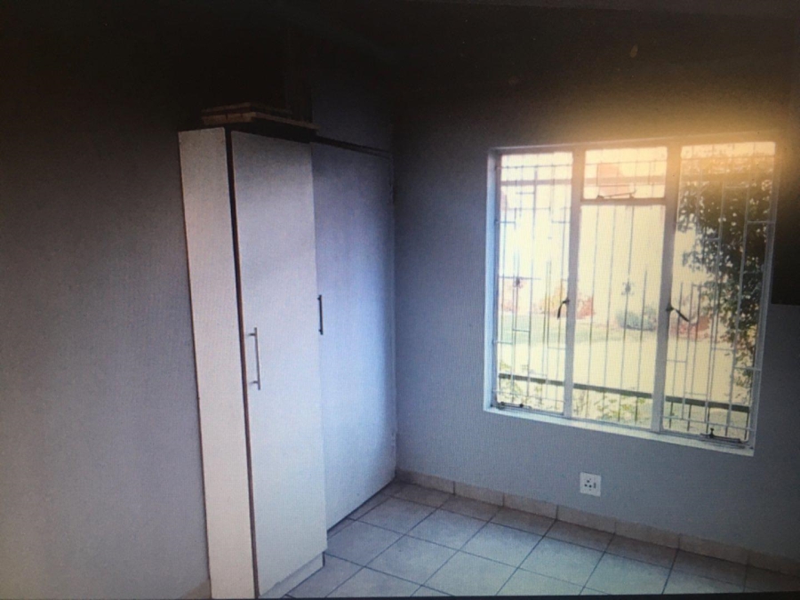 2 Bedroom Property for Sale in Clubview Gauteng