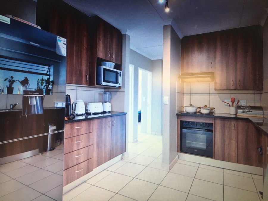 3 Bedroom Property for Sale in Barbeque Downs Gauteng