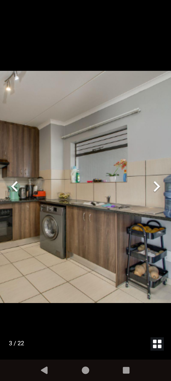 3 Bedroom Property for Sale in Barbeque Downs Gauteng