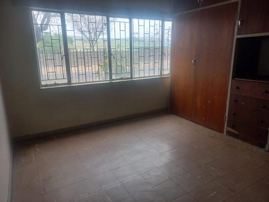2 Bedroom Property for Sale in Daspoort Gauteng