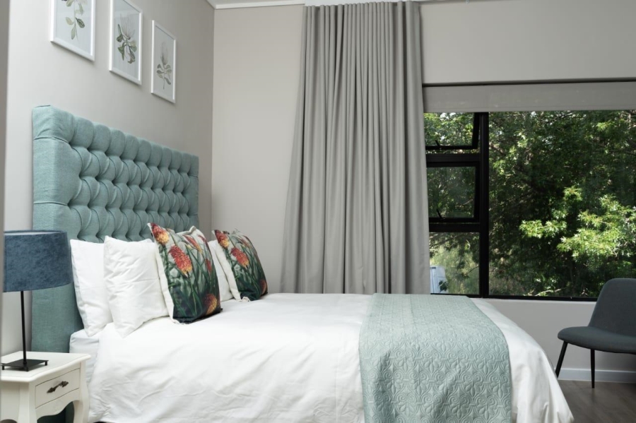 To Let 2 Bedroom Property for Rent in Hurlingham Gauteng