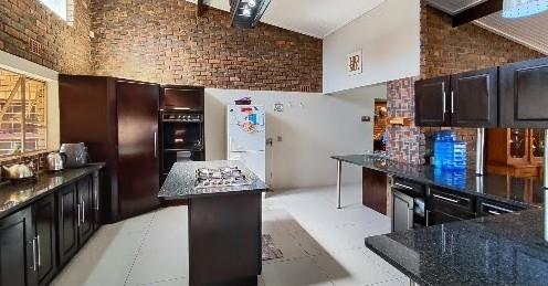 4 Bedroom Property for Sale in Terenure Ext 13 Gauteng