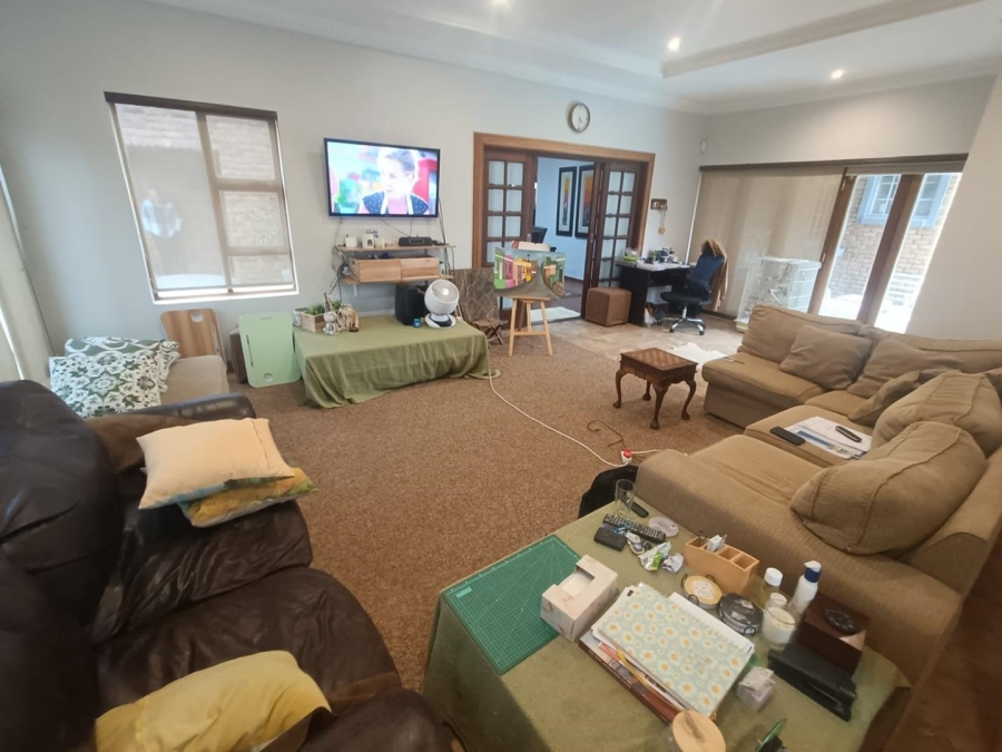 4 Bedroom Property for Sale in Clubview Gauteng