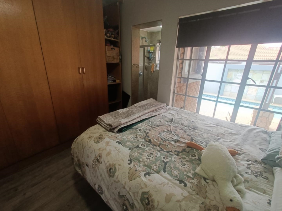 4 Bedroom Property for Sale in Clubview Gauteng
