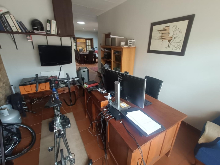 4 Bedroom Property for Sale in Clubview Gauteng