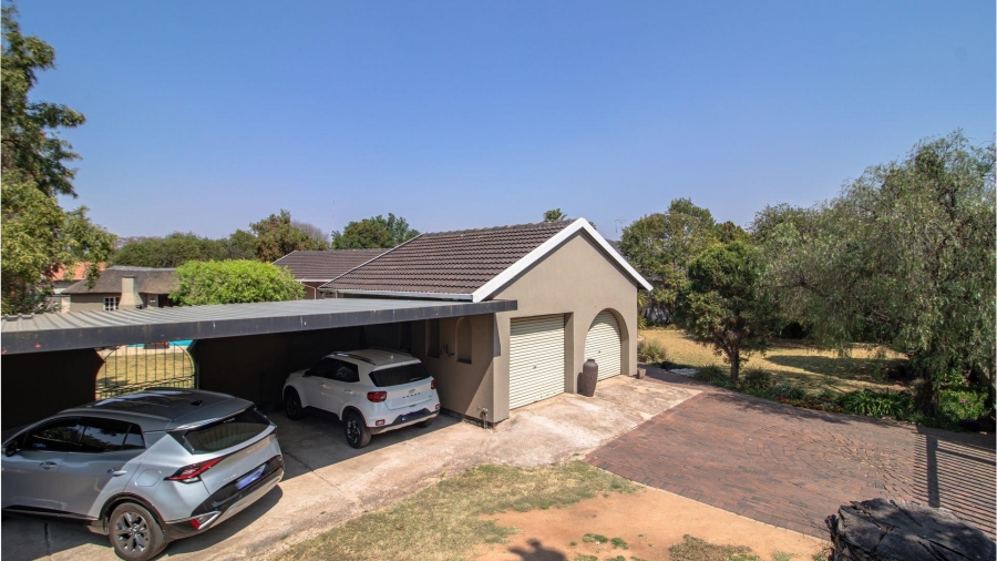 4 Bedroom Property for Sale in Brackenhurst Gauteng