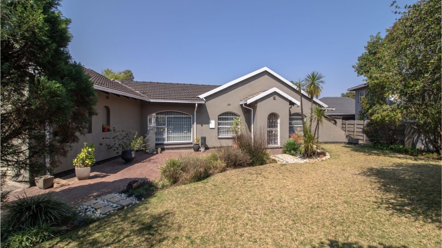 4 Bedroom Property for Sale in Brackenhurst Gauteng