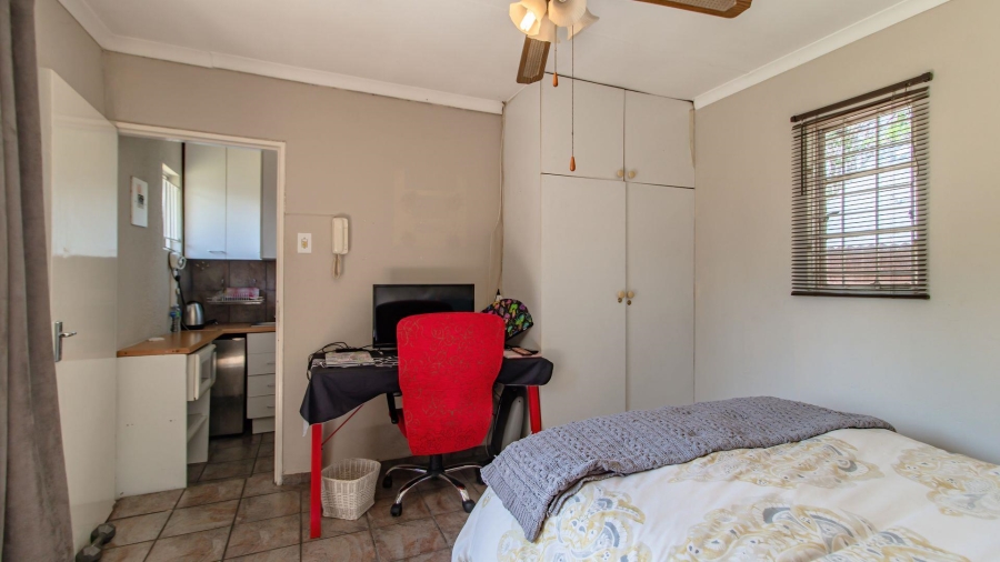 4 Bedroom Property for Sale in Brackenhurst Gauteng