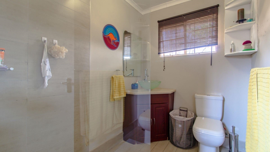 4 Bedroom Property for Sale in Brackenhurst Gauteng