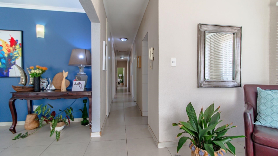 4 Bedroom Property for Sale in Brackenhurst Gauteng