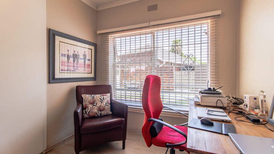 4 Bedroom Property for Sale in Brackenhurst Gauteng