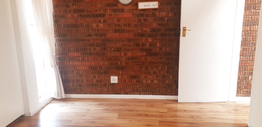2 Bedroom Property for Sale in The Hill Gauteng