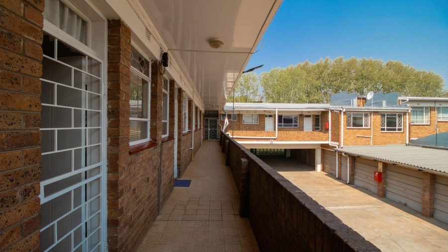 2 Bedroom Property for Sale in Benoni Central Gauteng