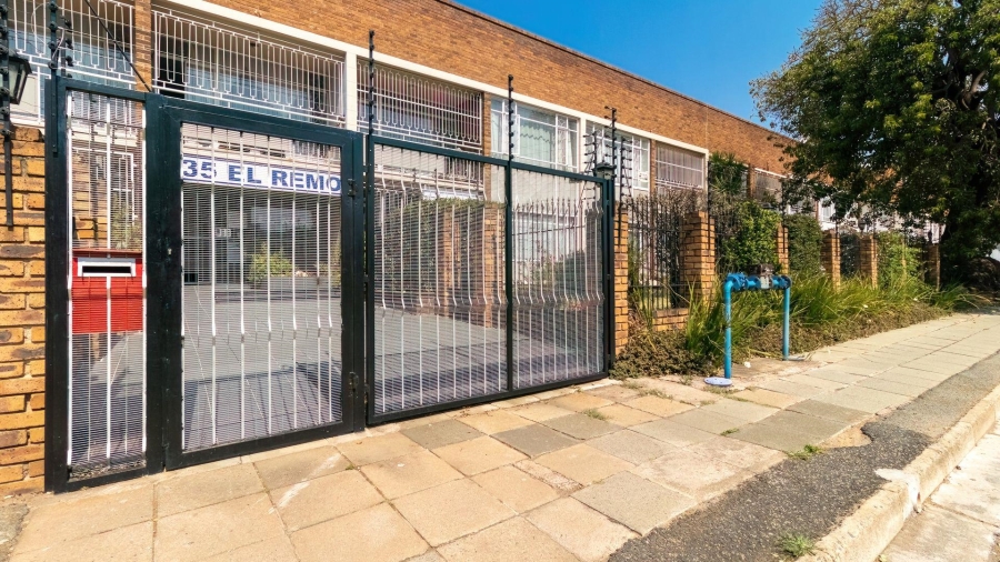2 Bedroom Property for Sale in Benoni Central Gauteng