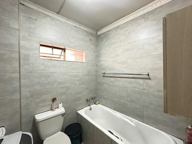 2 Bedroom Property for Sale in Olievenhoutbosch Gauteng