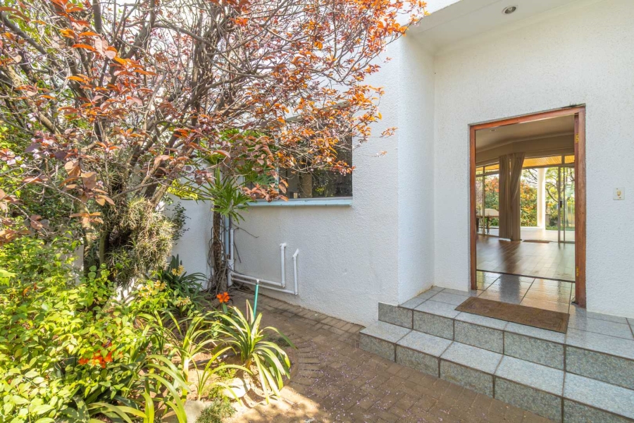 3 Bedroom Property for Sale in Hurlingham Manor Gauteng