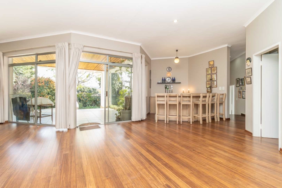 3 Bedroom Property for Sale in Hurlingham Manor Gauteng