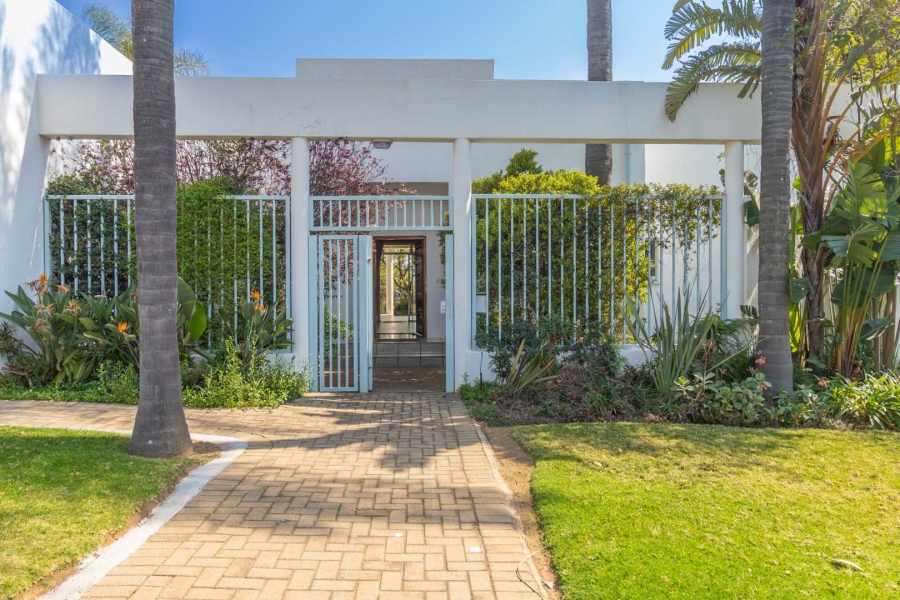 3 Bedroom Property for Sale in Hurlingham Manor Gauteng