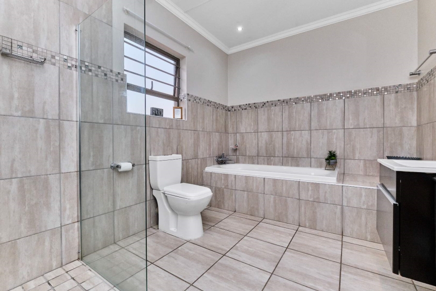3 Bedroom Property for Sale in Homes Haven Gauteng