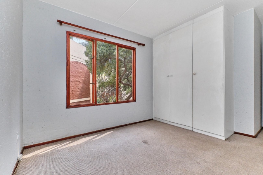 2 Bedroom Property for Sale in Bromhof Gauteng