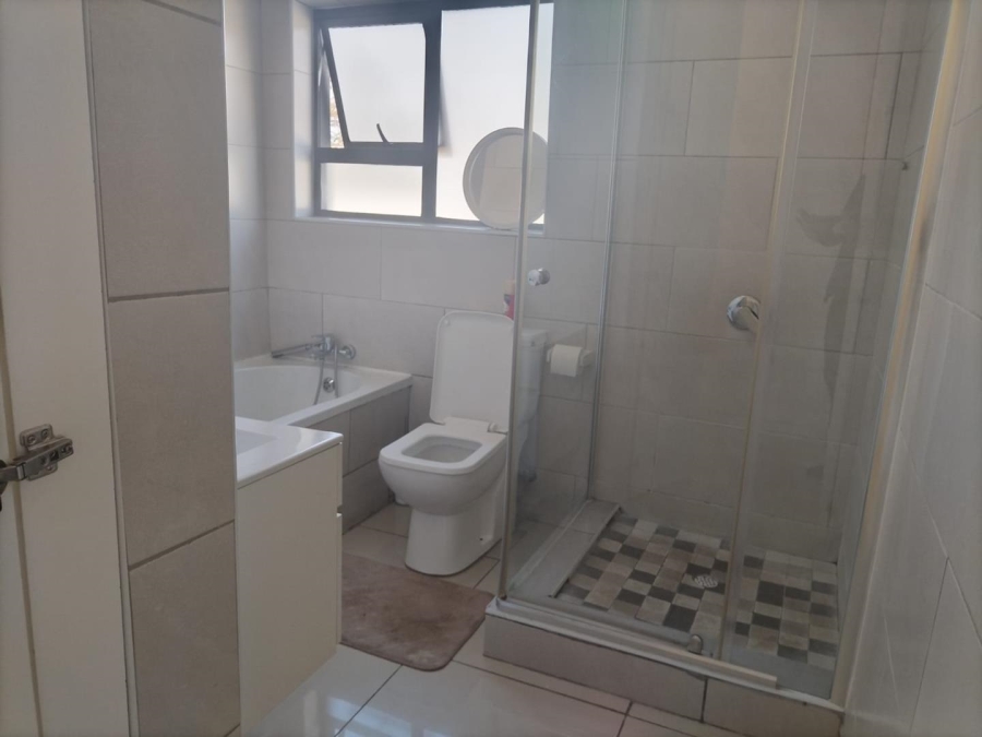 3 Bedroom Property for Sale in The Orchards Gauteng