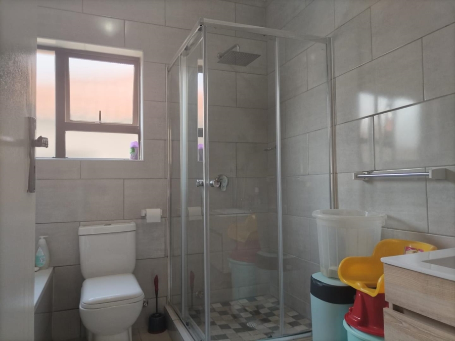 3 Bedroom Property for Sale in The Orchards Gauteng