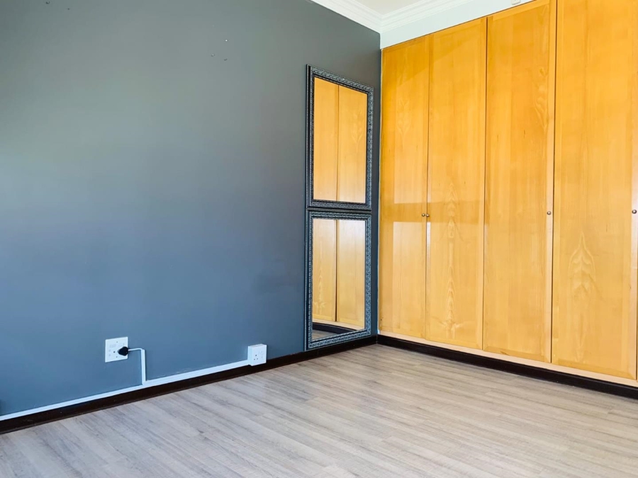 6 Bedroom Property for Sale in Amandasig Gauteng