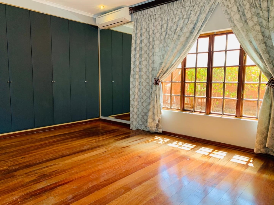 6 Bedroom Property for Sale in Amandasig Gauteng