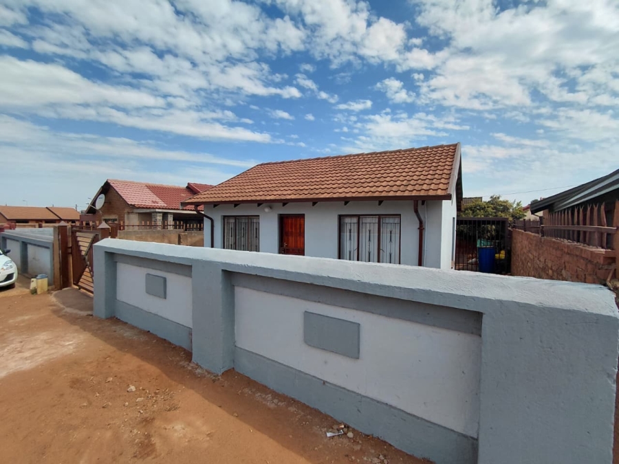 2 Bedroom Property for Sale in Soshanguve XX Gauteng