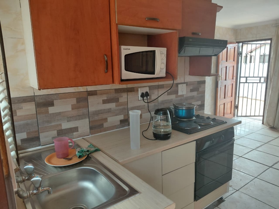 2 Bedroom Property for Sale in Soshanguve XX Gauteng