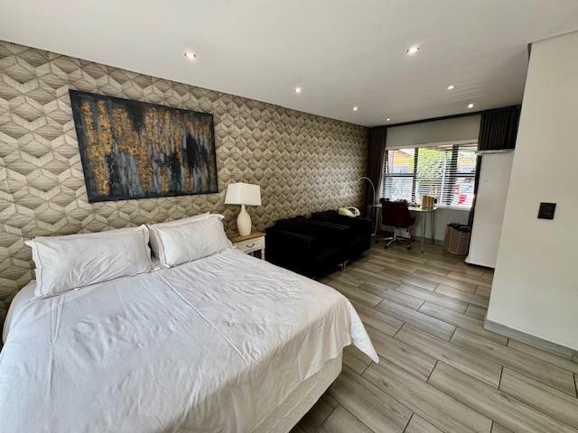 To Let 4 Bedroom Property for Rent in Hurlingham Manor Gauteng